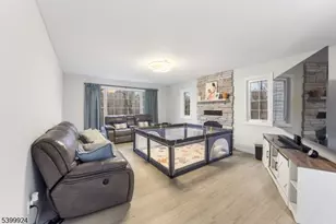 123 Vail Rd, Knowlton Township, NJ 07832 - Photo 16