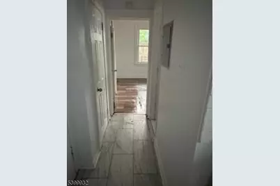 231 Alexander St #1R, Newark, NJ 07106 - Photo 6