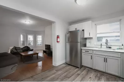 467 Fairview Ave, Orange, NJ 07050 - Photo 10