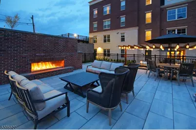 30 Court St  B209 #58, Morristown, NJ 07960 - Photo 4