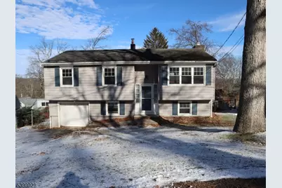 167 Marne Rd, Hopatcong, NJ 07843 - Photo 2