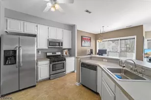 88 Foxglove Dr, Delran Twp., NJ 08057 - Photo 10