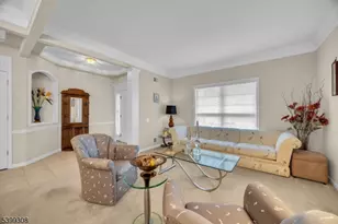 324 Biltmore Ln, Franklin Township, NJ 08873 - Photo 8