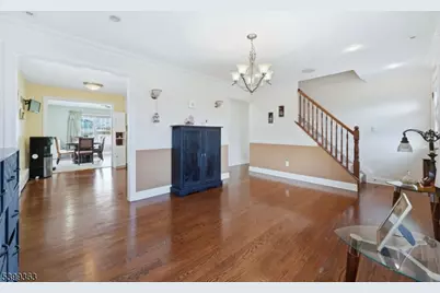 1120 Greslin Ter, Rahway, NJ 07065 - Photo 4