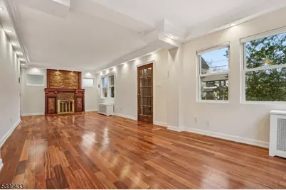 80 Locust Ave, Millburn, NJ 07041 - Photo 4