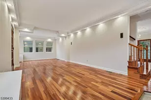 80 Locust Ave, Millburn, NJ 07041 - Photo 8