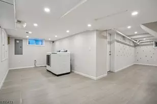 80 Locust Ave, Millburn, NJ 07041 - Photo 38