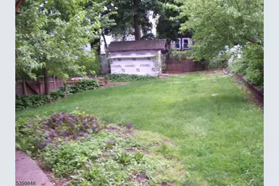 104 Riggs Pl, West Orange Township, NJ 07052 - Photo 4