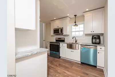 55 Stevens Ave-Unit 2 #1, Little Falls Township, NJ 07424 - Photo 4