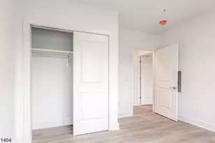 1025 Raritan Rd, Clark Township, NJ 07066 - Photo 16