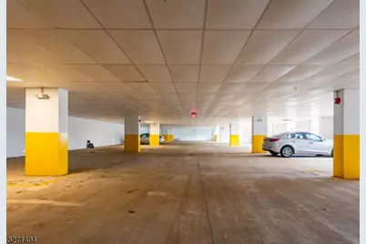 1025 Raritan Road #303, Clark Township, NJ 07066 - Photo 8