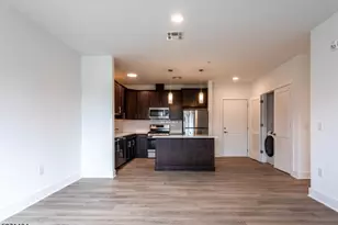 1025 Raritan Rd, Clark Township, NJ 07066 - Photo 12