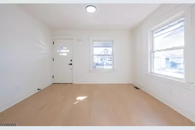 74 E 9th St, Clifton, NJ 07011 - Photo 4