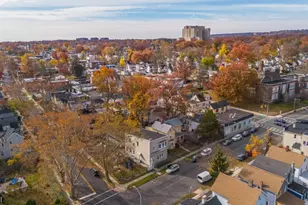 311 Elmwood Ave, East Orange, NJ 07018 - Photo 30