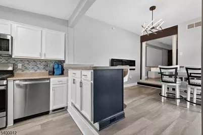 348 Broad St, Mount Holly, NJ 08060 - Photo 12