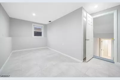 731 Essex Ave, Linden, NJ 07036 - Photo 8