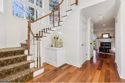 133 Easedale Rd, Wayne Twp., NJ 07470 - Photo 2