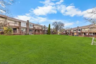 46 Dorchester Ct, Hillsborough Township, NJ 08844 - Photo 18