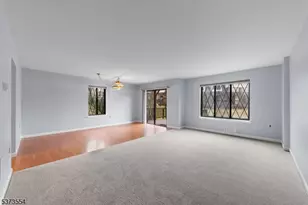 46 Dorchester Ct, Hillsborough Township, NJ 08844 - Photo 4