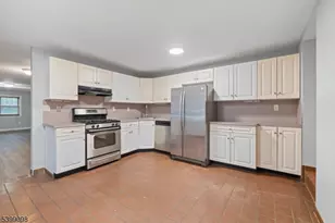 21 Personette St, Caldwell, NJ 07006 - Photo 8