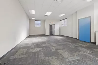 16 Van Wettering Pl, Hackensack, NJ 07601 - Photo 6