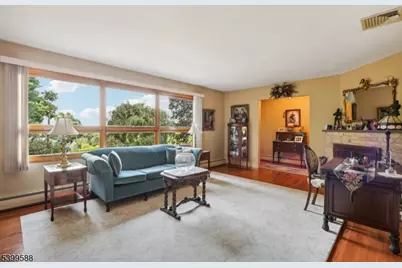 41 Dorothy Drive, North Haledon, NJ 07508 - Photo 8