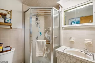 41 Dorothy Dr, North Haledon, NJ 07508 - Photo 16