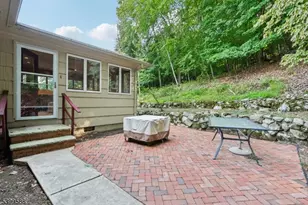 41 Dorothy Dr, North Haledon, NJ 07508 - Photo 22