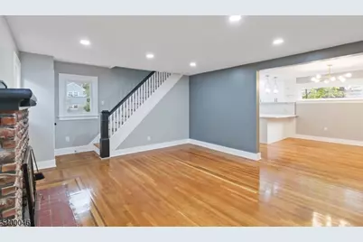 451 Sagamore Ave, Teaneck Township, NJ 07666 - Photo 6