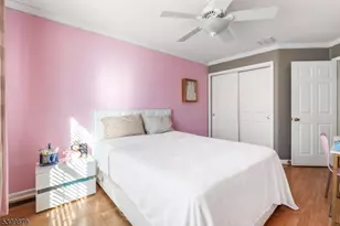 127 Stratford Dr, Nutley, NJ 07110 - Photo 12
