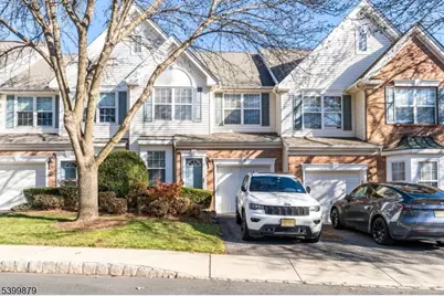 127 Stratford Dr, Nutley, NJ 07110 - Photo 1