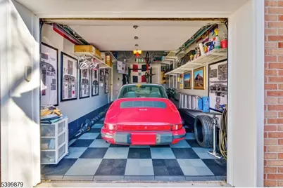 127 Stratford Dr, Nutley, NJ 07110 - Photo 22