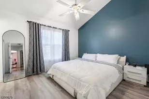 127 Stratford Dr, Nutley, NJ 07110 - Photo 18