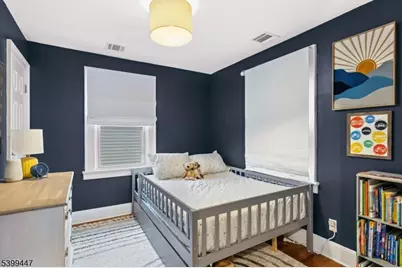 36 Wall St, Cranford Township, NJ 07016 - Photo 18