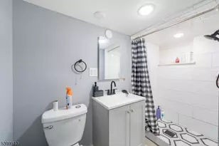 346 Tucker Ave, Union Township, NJ 07083 - Photo 10