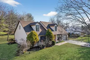 17 Londonderry Dr, Raritan Township, NJ 08822 - Photo 22