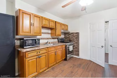 140 4th Ave, Newark, NJ 07104 - Photo 8