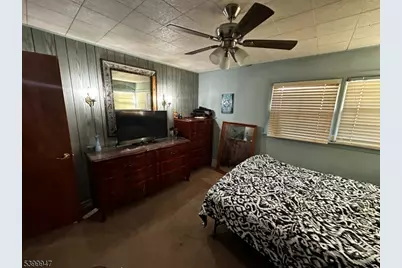 538 Dietz St, Roselle, NJ 07203 - Photo 22