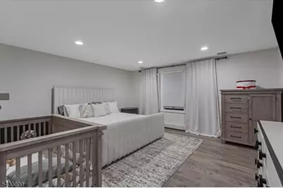27 Marlin Ave, Pequannock Township, NJ 07440 - Photo 10