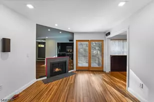 13 Jill Ct, Franklin Township, NJ 08873 - Photo 4