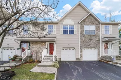 13 Jill Ct, Franklin Township, NJ 08873 - Photo 1