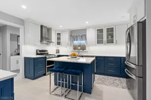 18 Old Wolfe Rd, Mount Olive, NJ 07828 - Photo 4