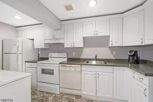 18 Old Wolfe Rd, Mount Olive, NJ 07828 - Photo 26