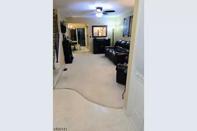 822 Poplar Ct, Raritan Township, NJ 08822 - Photo 8