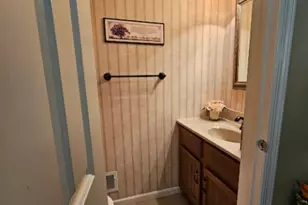 822 Poplar Ct, Raritan Township, NJ 08822 - Photo 10