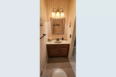 822 Poplar Ct, Raritan Township, NJ 08822 - Photo 12