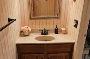 822 Poplar Ct, Raritan Township, NJ 08822 - Photo 12