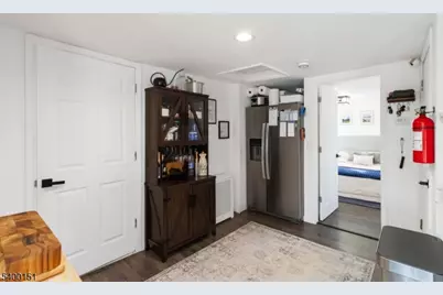 34 Ashwood Ave #2, Summit, NJ 07901 - Photo 10