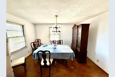 1098 Sunny Slope Dr, Mountainside, NJ 07092 - Photo 10