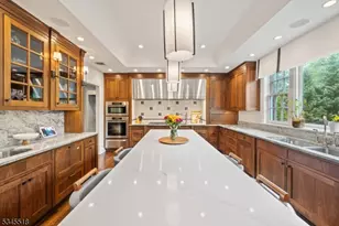 215 Upper Mountain Ave, Montclair, NJ 07042 - Photo 16